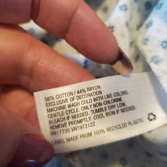 NEW Universal Thread Balloon Long Sleeve Tie-Front Blouse - Picture 9 of 12